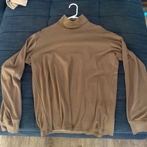 Uniqlo collared shirt